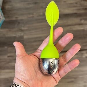 Green Leaf Tea Infuser